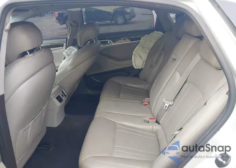 2016 Hyundai Genesis 3.8 z USA, uszkodzony, nr VIN KMHGN4JEXGU138838